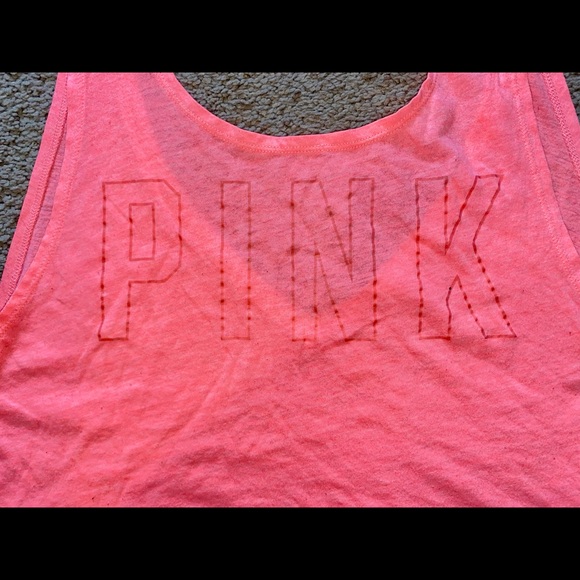 Victorias Secret PINK Open Back Heart Design Cropped workout lounge top - Picture 5 of 5
